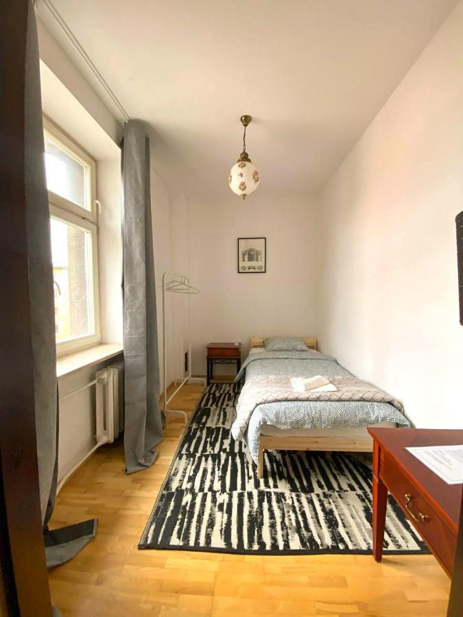 Halby Luxury Rooms Chmielna 73B Варшава Экстерьер фото